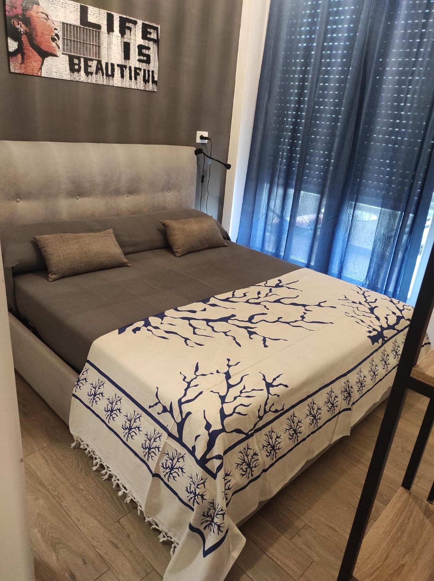 Michelangelo Airport Suite Room فيوميتشينو المظهر الخارجي الصورة